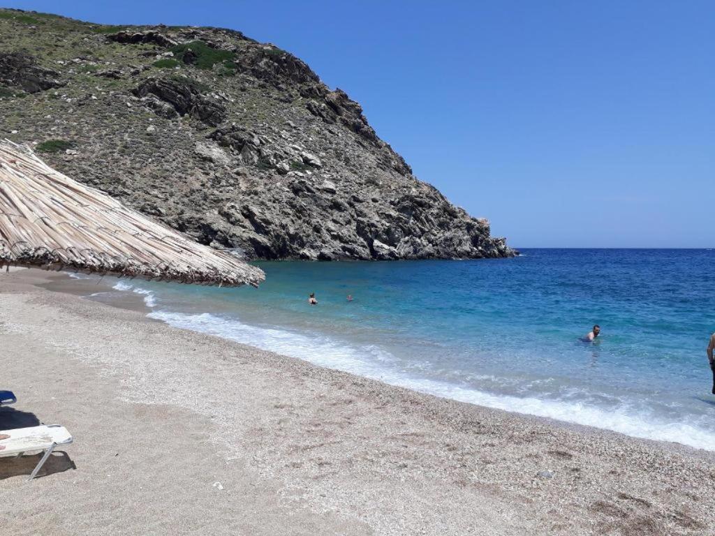 Andros Eco Home غافريون المظهر الخارجي الصورة